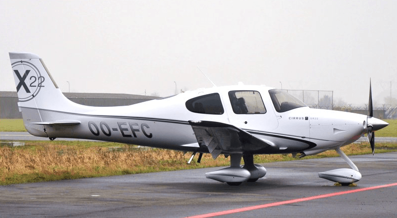 Cirrus SR22 OO-EFC