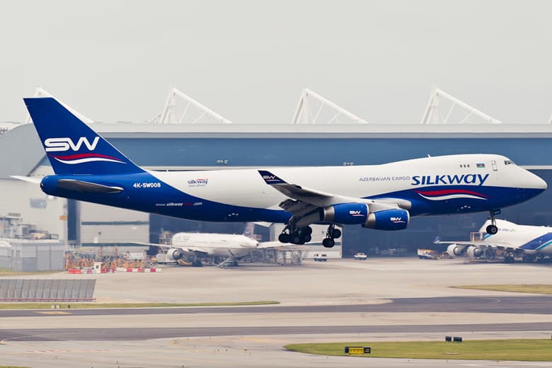 Boeing 747-4R7F 4K-SW008