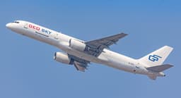 Boeing 757-200 4L-GEG