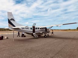Cessna 208B Grand Caravan 5H-AAC