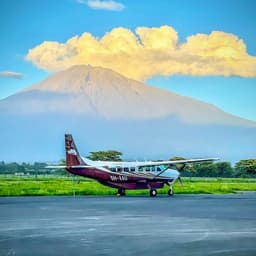 Cessna 208B Grand Caravan EX 5H-AAU
