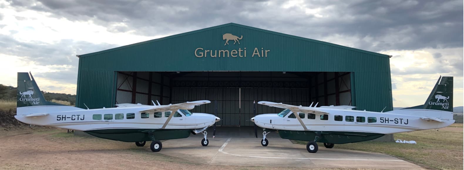 Cessna 208B Grand Caravan EX 5H-STJ