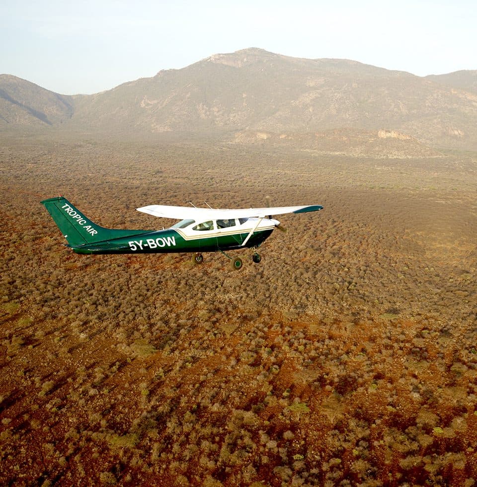 Cessna 182 5Y-BOW