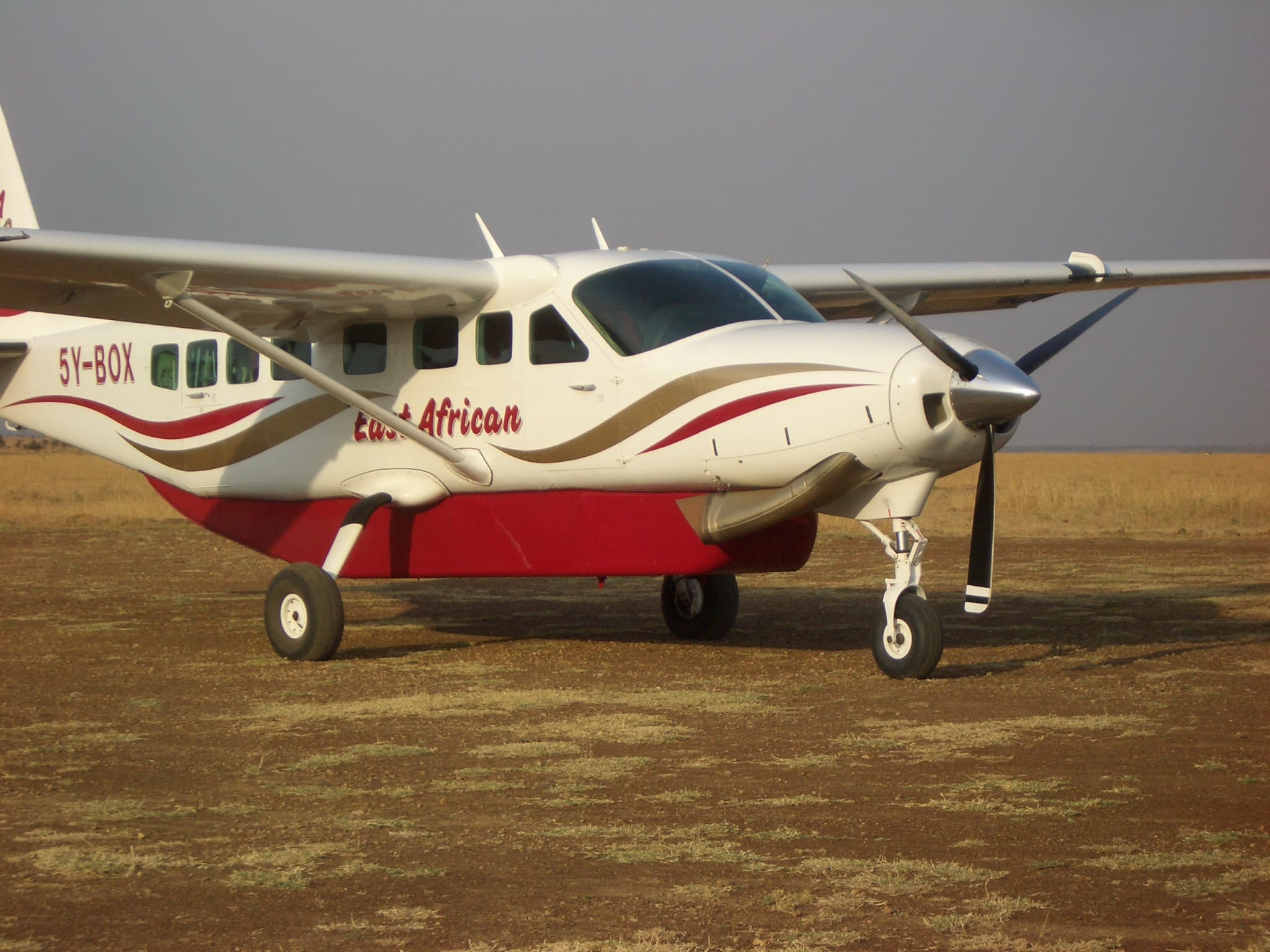 Cessna 208B Grand Caravan 5Y-BOX