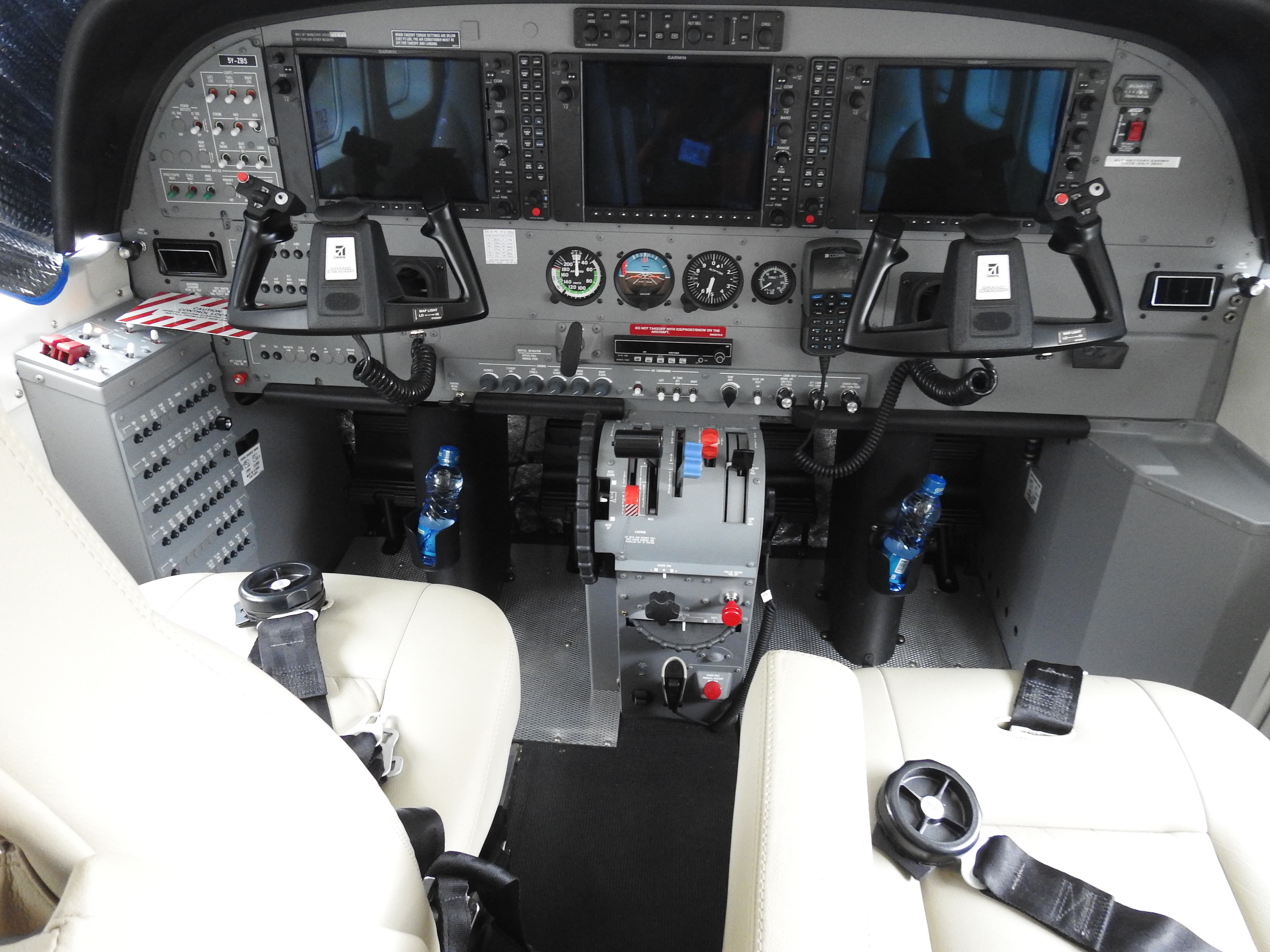 Cessna 208B Grand Caravan 5Y-ZBH