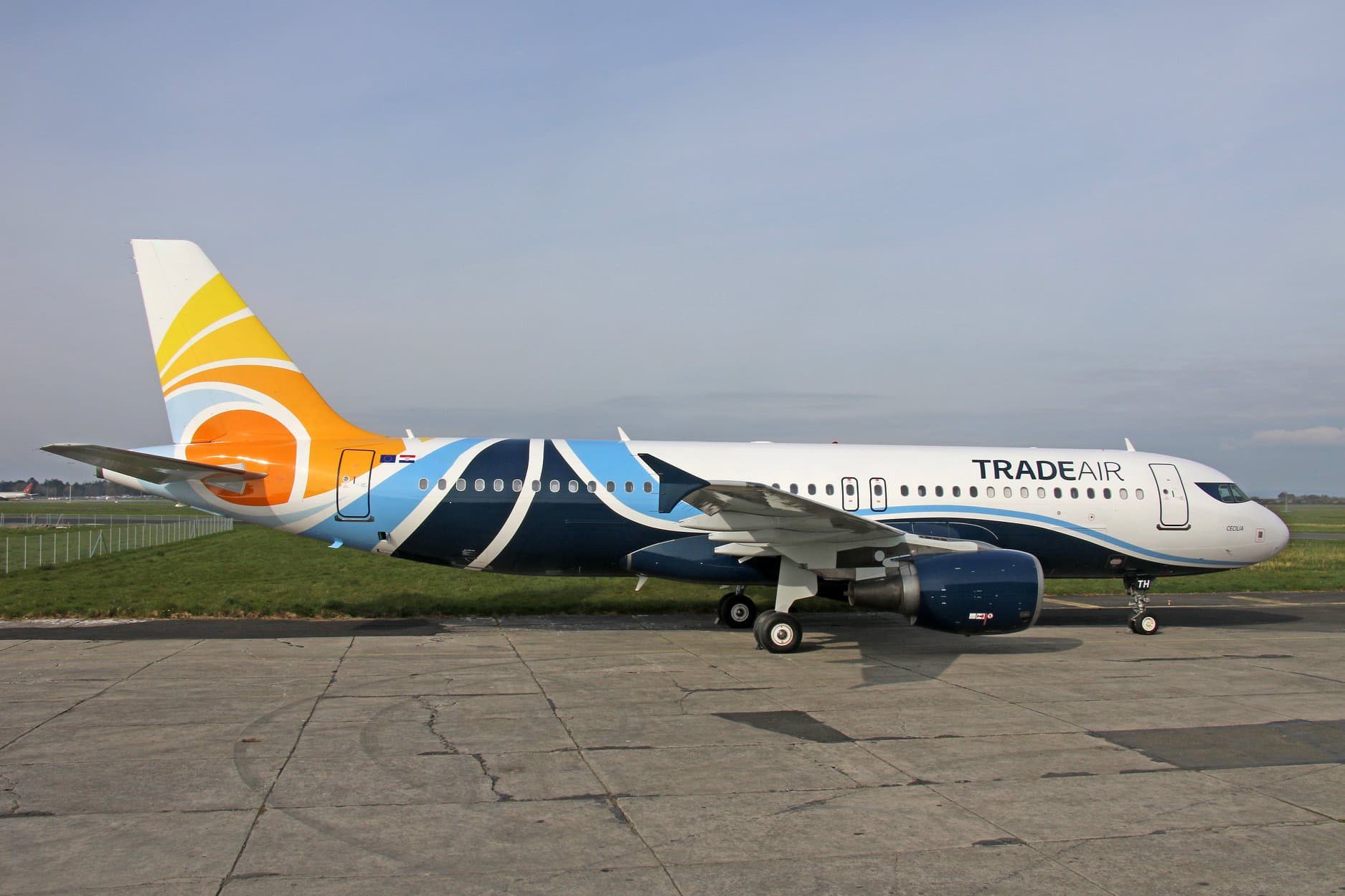 Airbus A320-200 9A-BTH