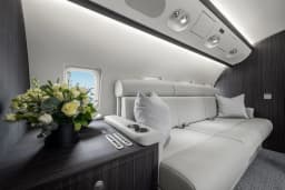 Challenger 850 9H-AMY