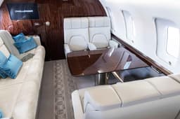 Challenger 650 9H-CCH