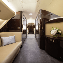Embraer Lineage 1000 9H-DEE