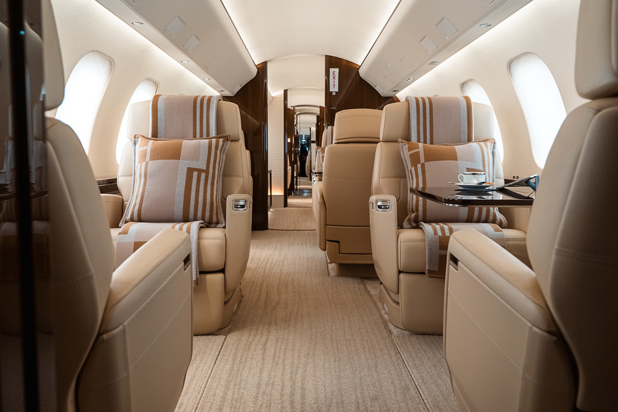 Global 7500 9H-MAX