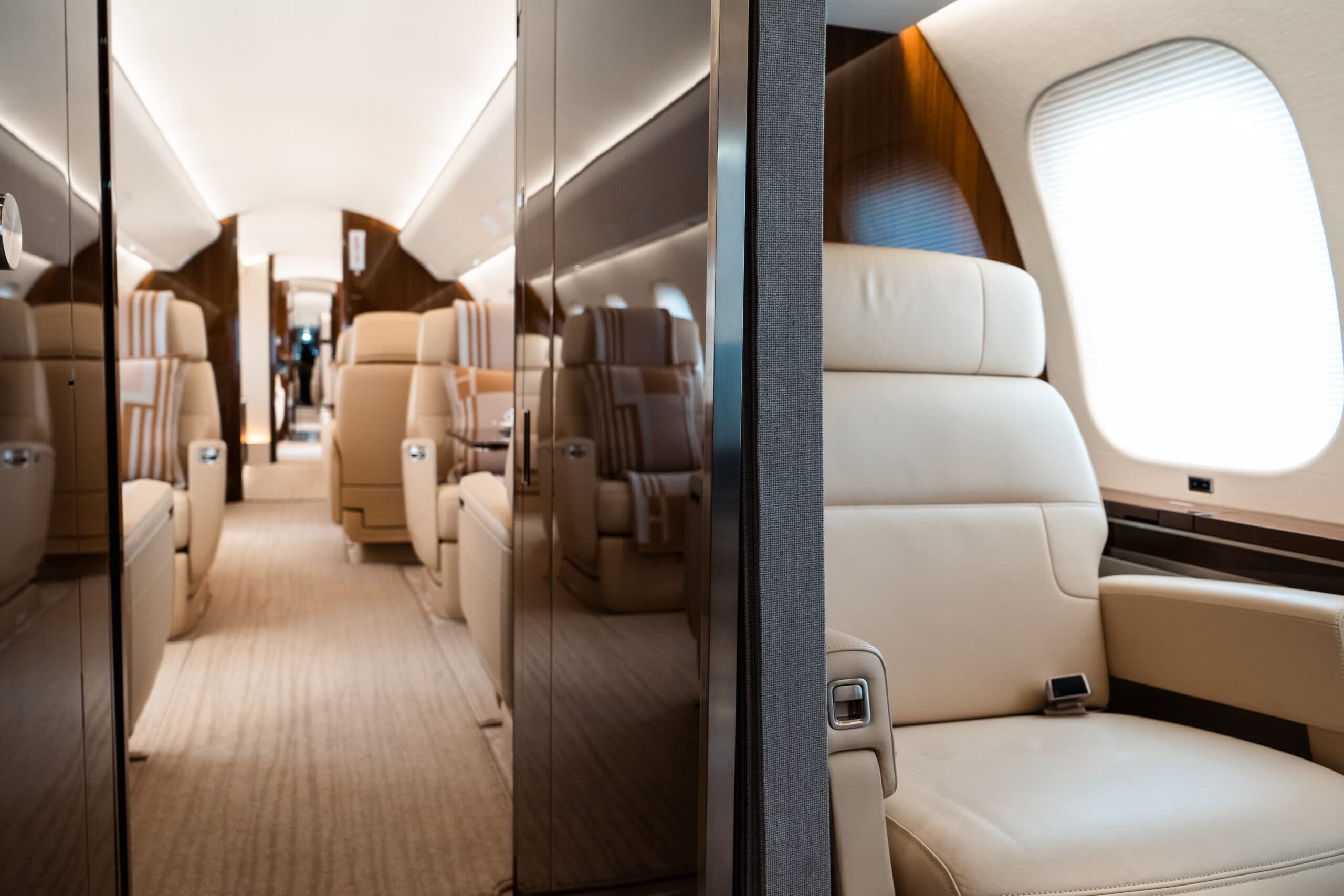 Global 7500 9H-MAX