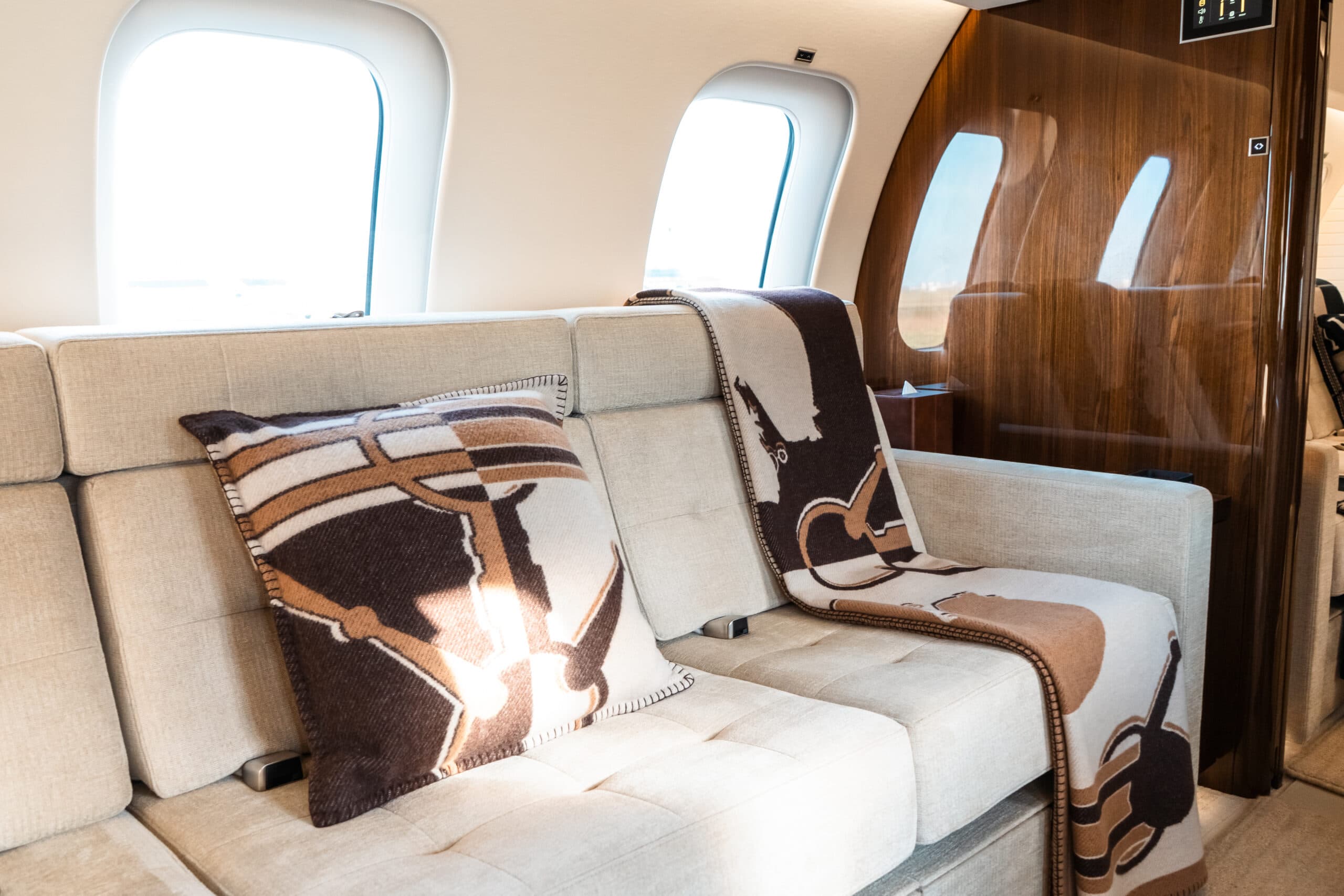 Global 7500 9H-MAX