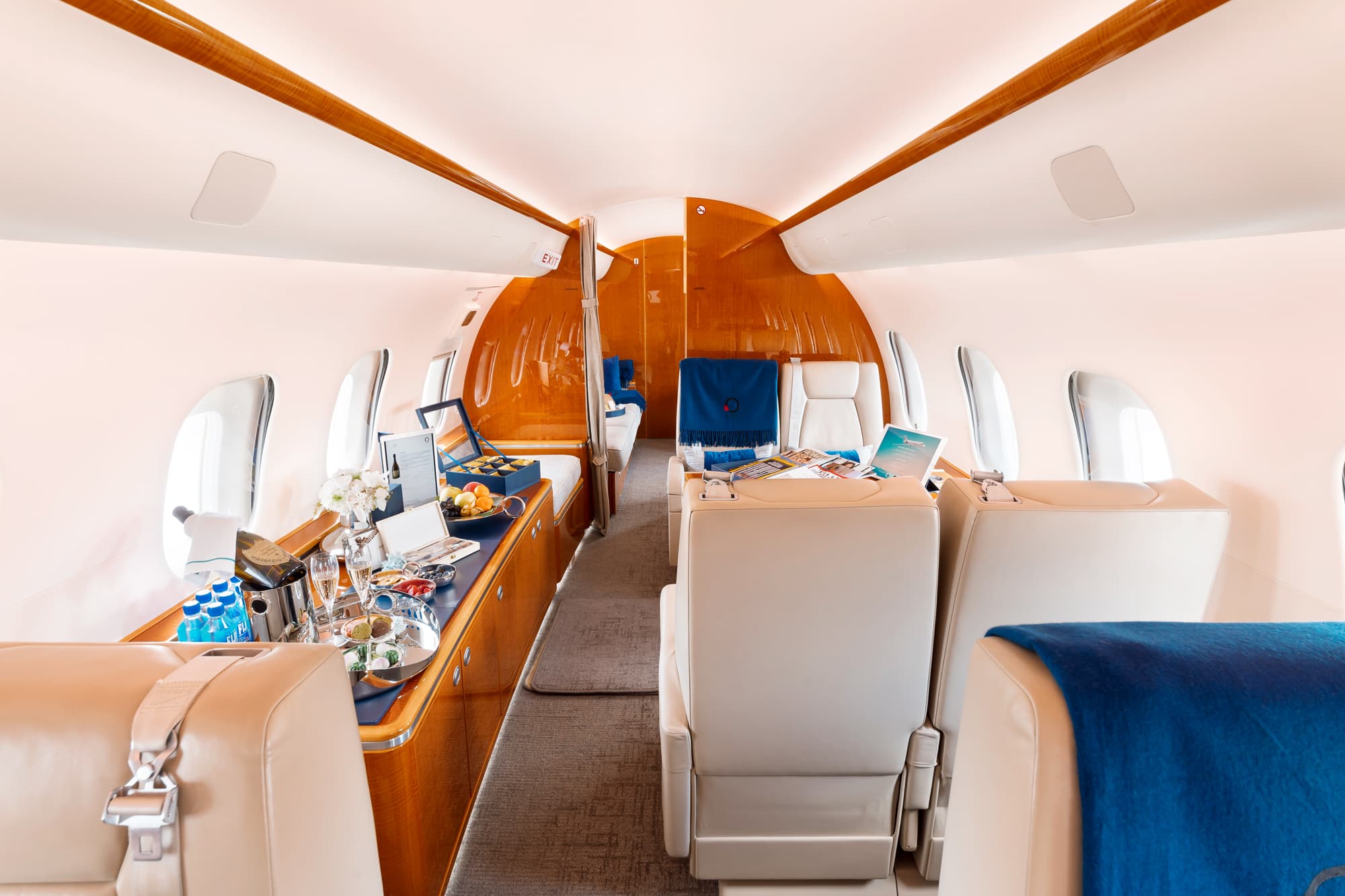 Global 5000 9H-ONE