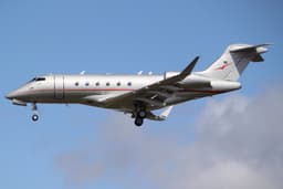 Challenger 350 9H-VCY