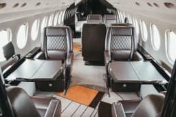 Falcon 7X 9H-VSLK