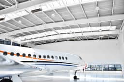 Falcon 7X 9H-VSLK