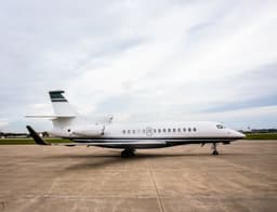 Falcon 7X 9H-XONE