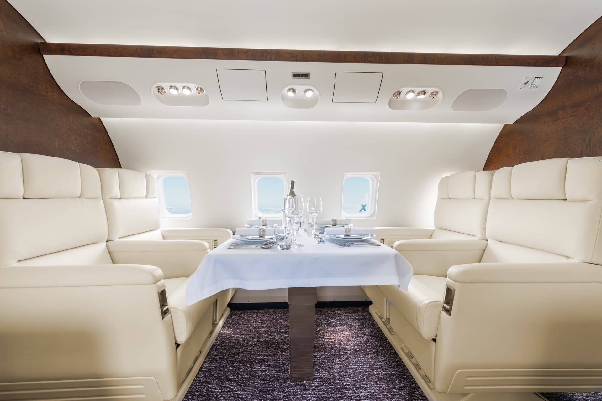 Challenger 850 9H-BOO