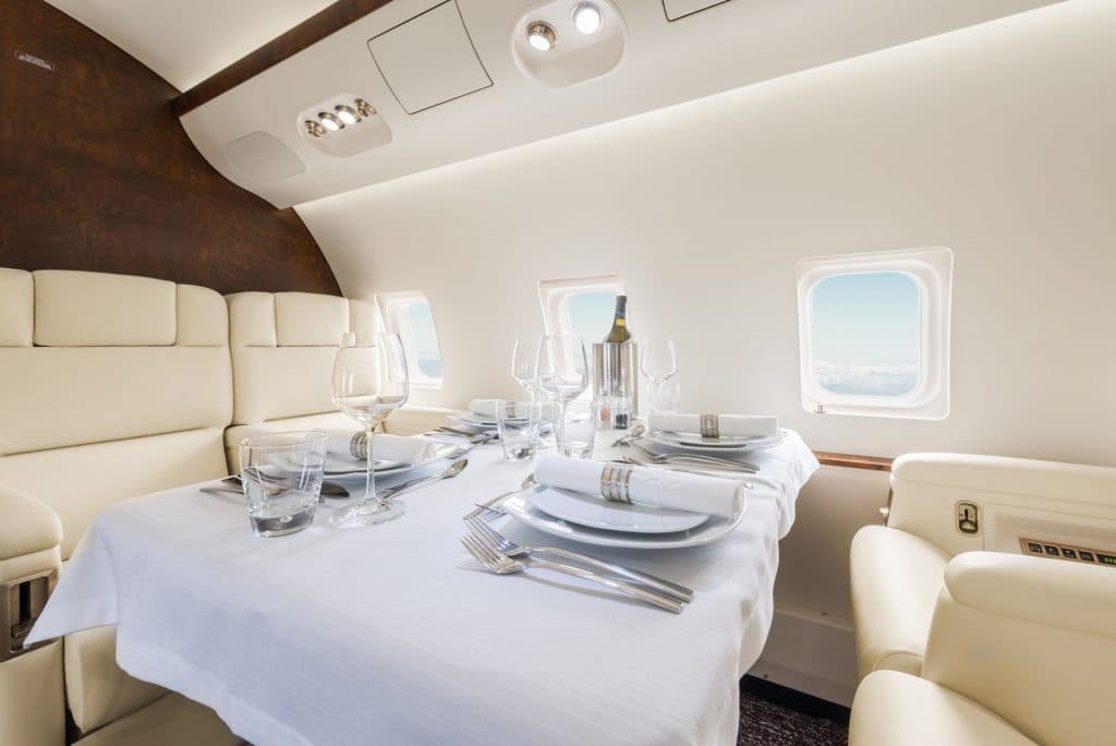 Challenger 850 9H-BOO