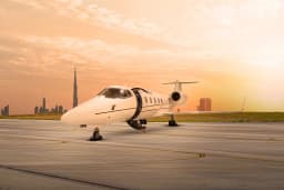 Learjet 60XR A6-VGG