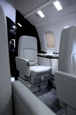 Learjet 60XR A6-VGG