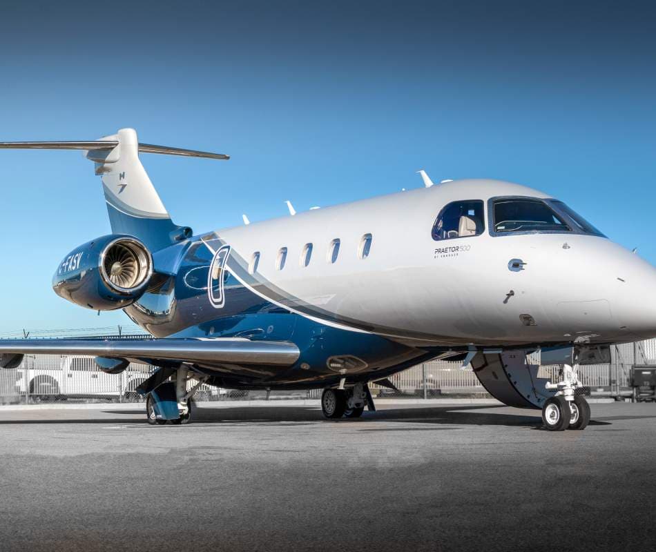 Praetor 500 / Embraer Legacy 450 C-FASV