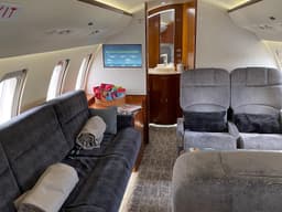 Challenger 605 C-FBJF