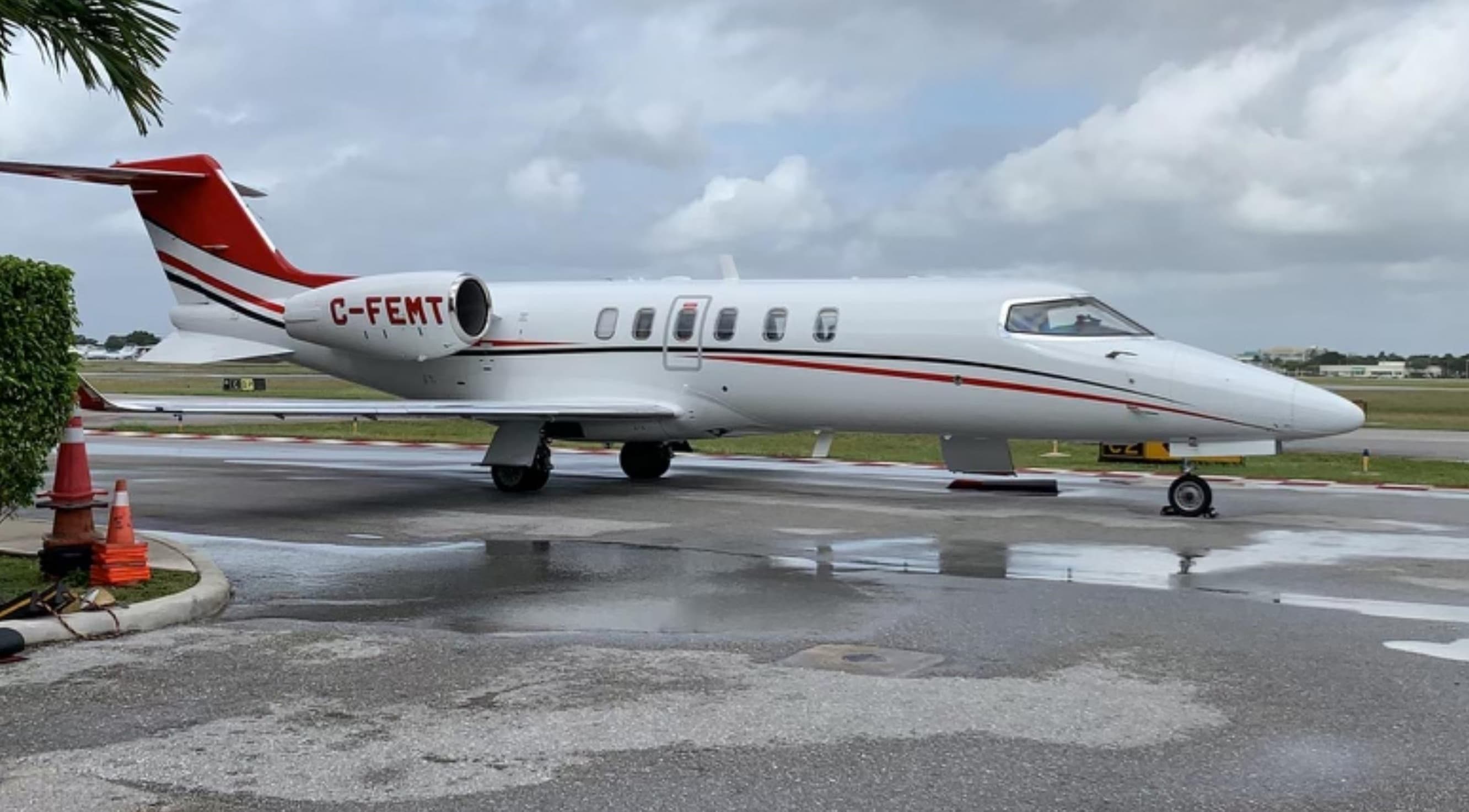 Learjet 35 C-FEMT