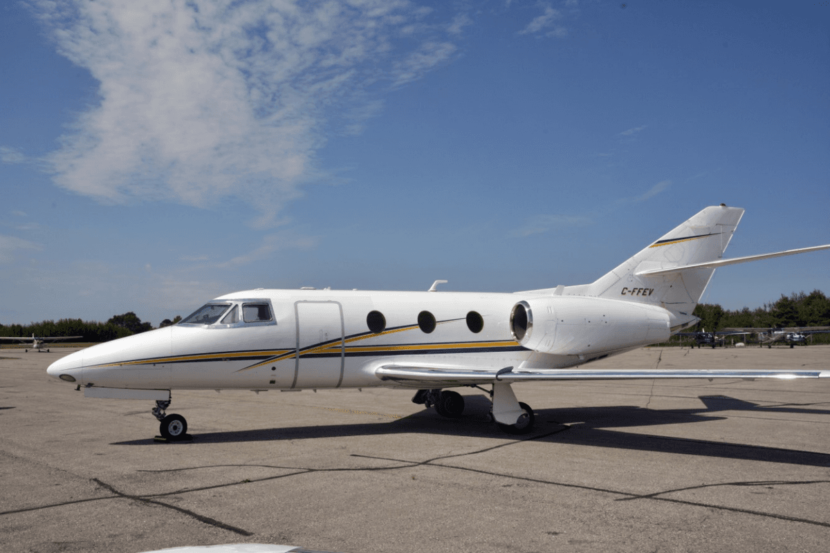 Falcon 10 C-FFEV