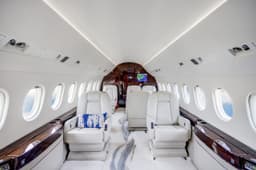 Falcon 2000LX C-FJFW