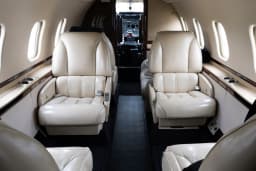 Learjet 60 C-FJGG