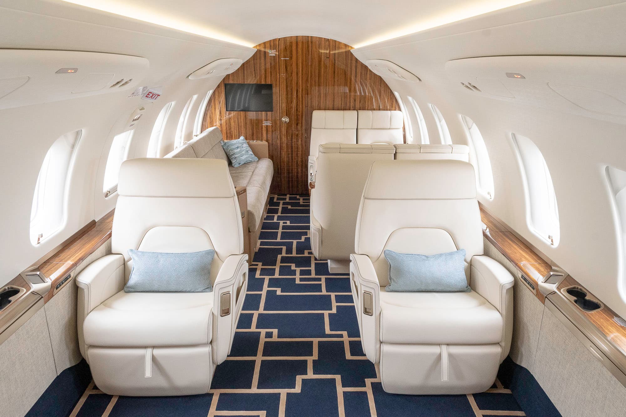 Challenger 650 C-FNVT