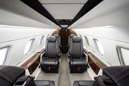 Embraer Phenom 300E C-FWQV