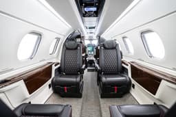 Embraer Phenom 300E C-FWQV