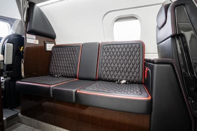 Embraer Phenom 300E C-FWQV
