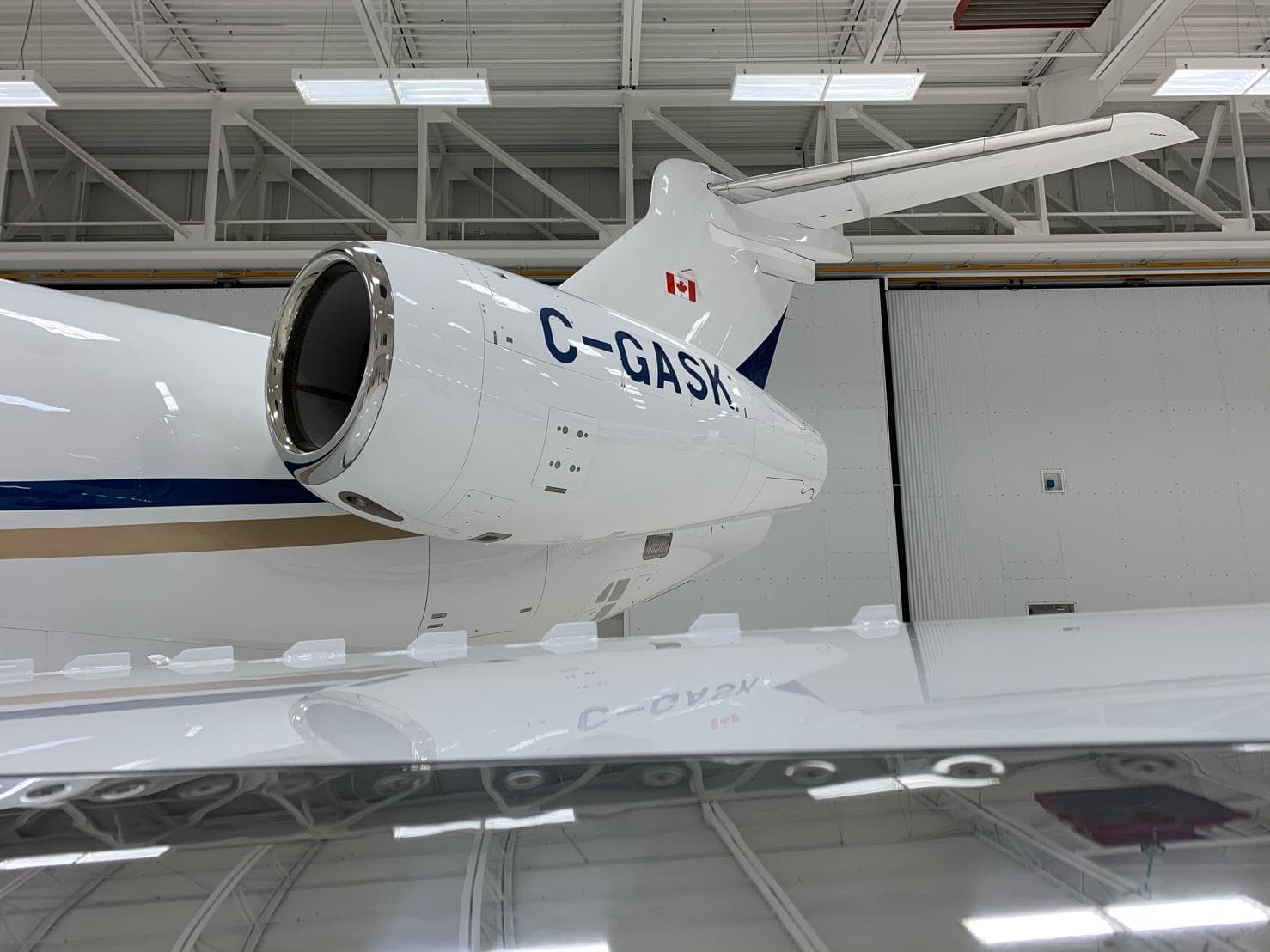 Praetor 500 / Embraer Legacy 450 C-GASK