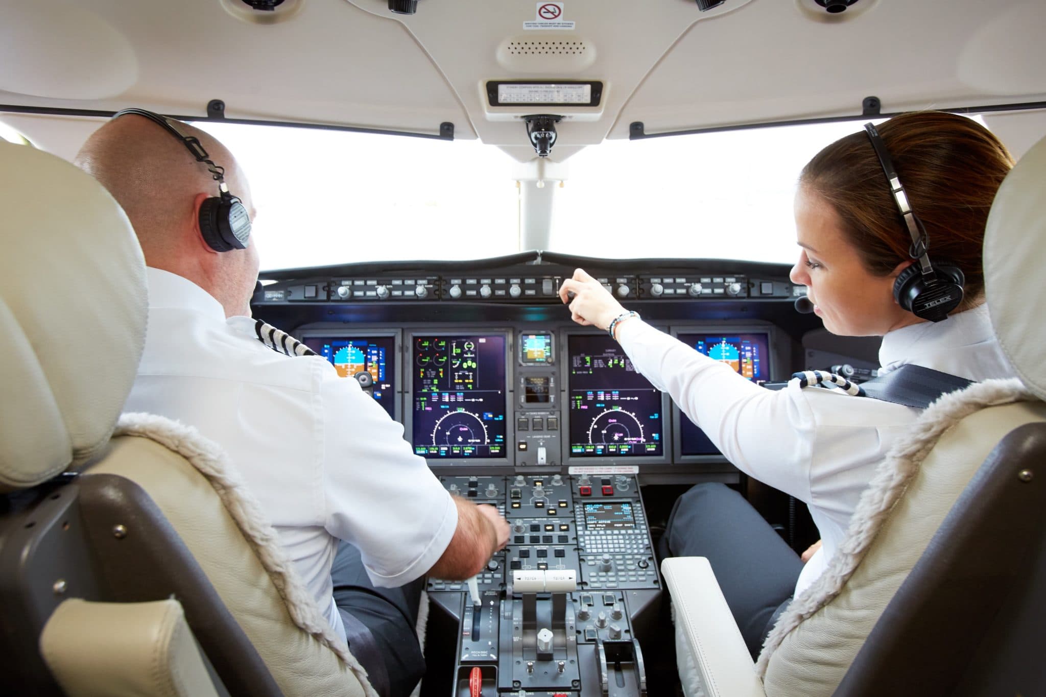 Challenger 300 C-GBJH