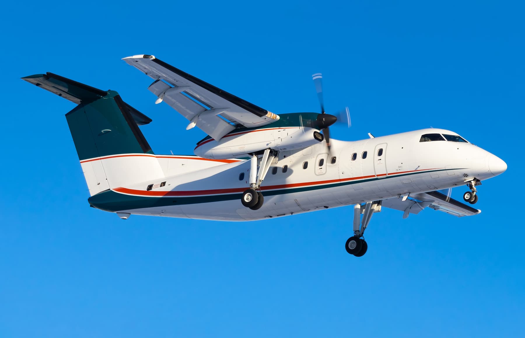 DHC-8-315 C-GFCD