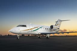 Challenger 604 C-GKGN
