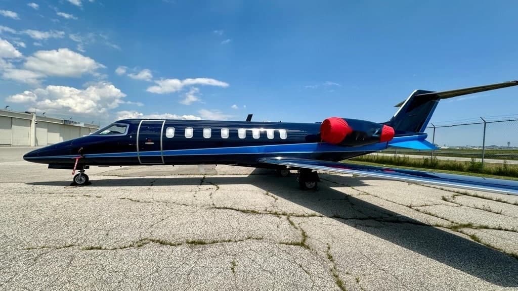 Learjet 45 C-GLOZ