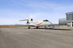 Falcon 7X C-GOFJ