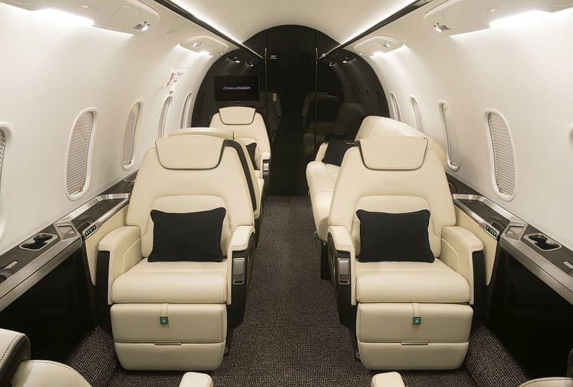 Challenger 350 C-GOHX