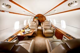 Challenger 300 C-GPGB