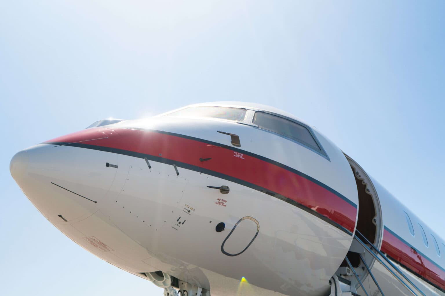 Challenger 604 C-GPGD