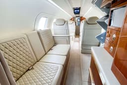 Embraer Phenom 300 C-GRIA
