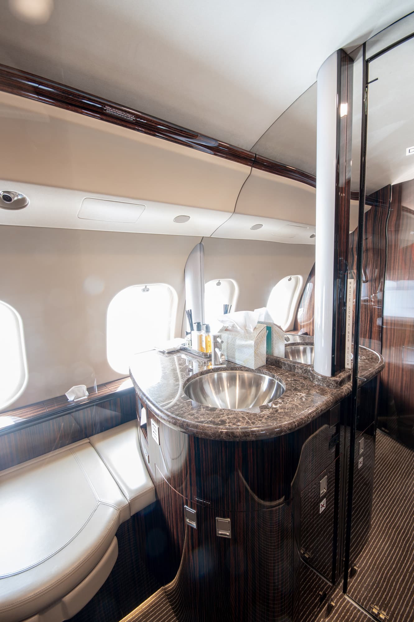 Global 6000 C-GRKB