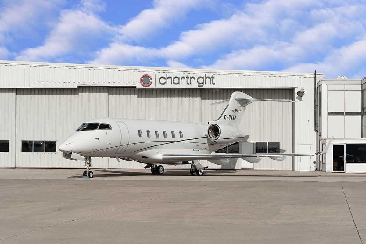 Challenger 300 C-GWWW