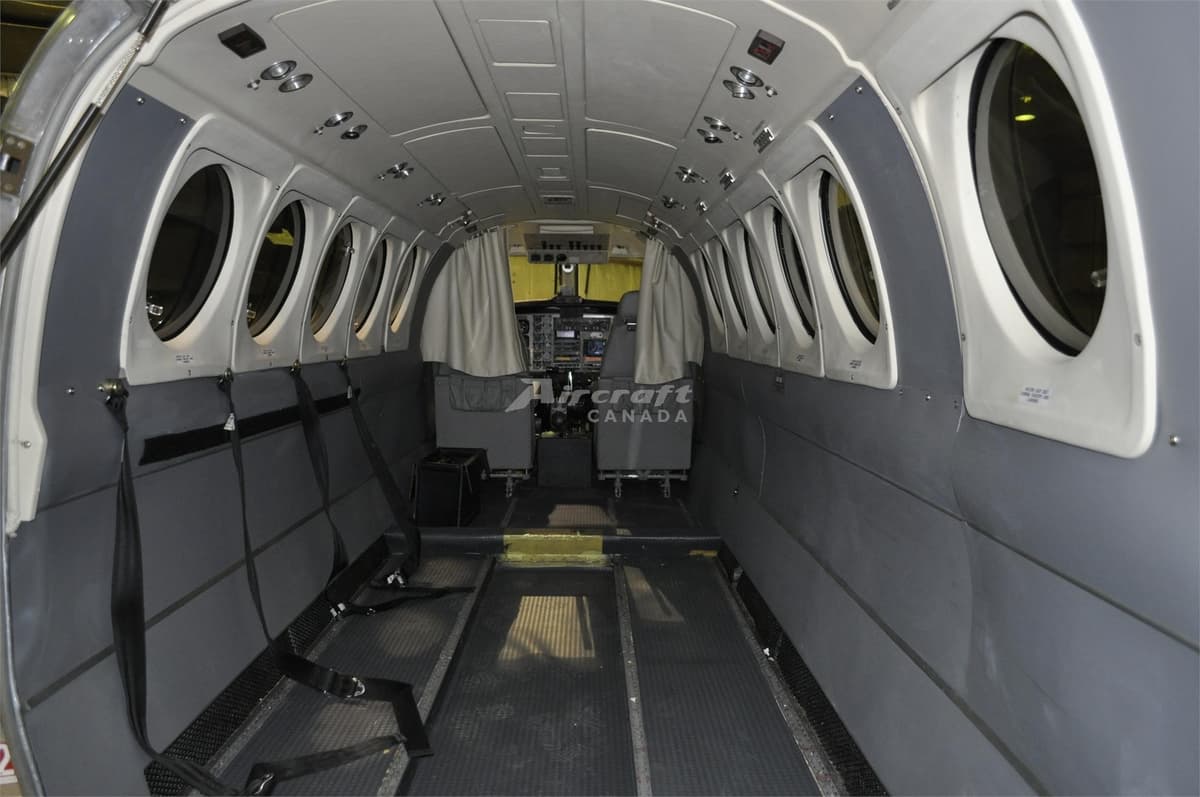 Beechcraft King Air 200 C-GXHS