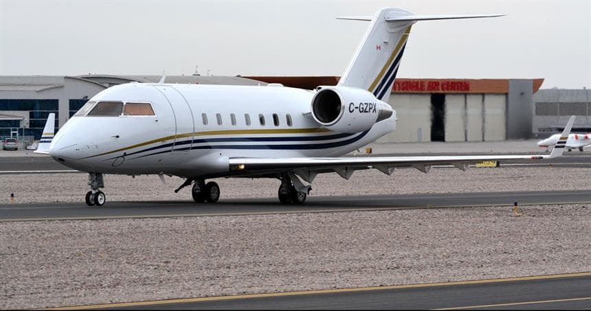 Challenger 604 C-GZPX