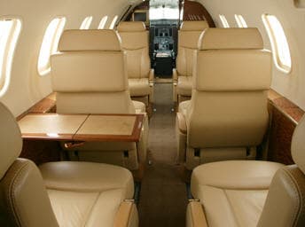 Learjet 40 CC-CMS